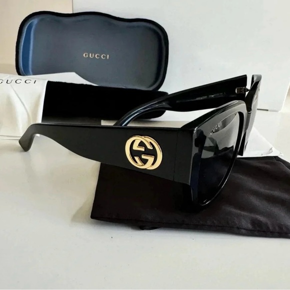 Authentic GUCCI sunglasses brand new 😎 - Picture 5 of 10